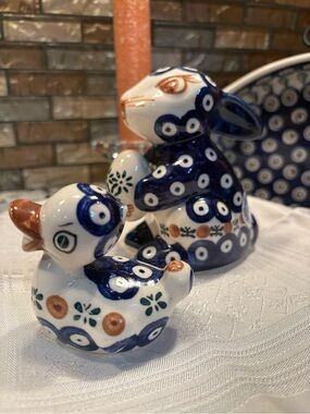 Bunny Hand-Painted Ceramic figurine. NWT